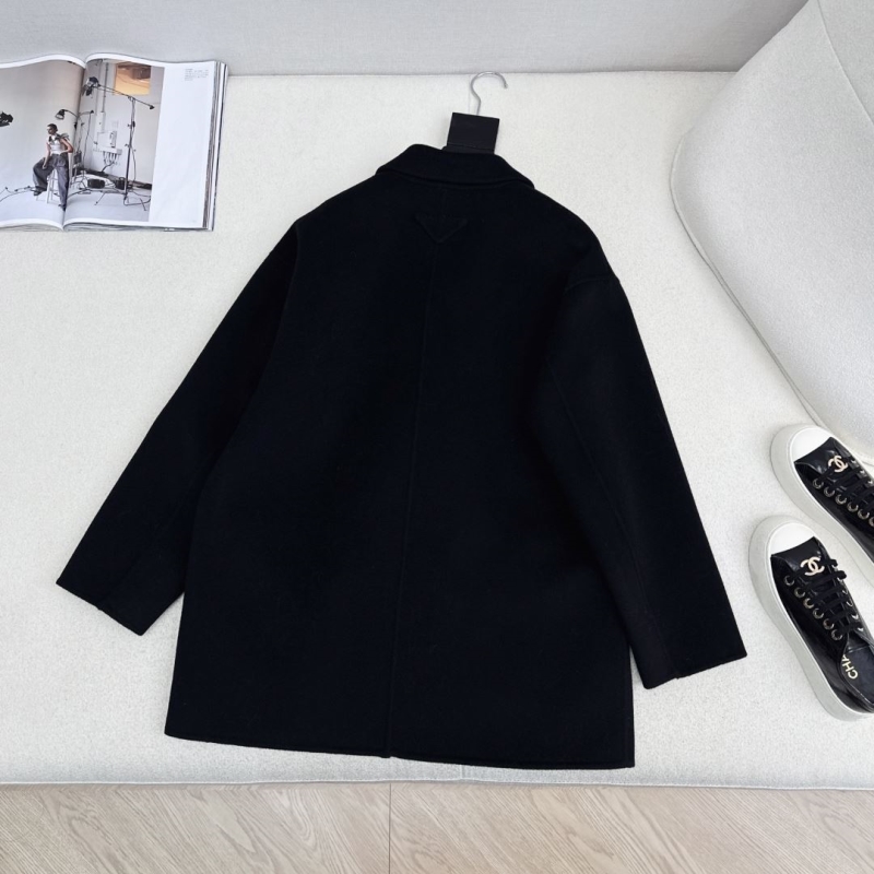 Pra*a outwear